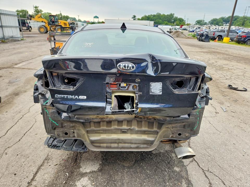 Photo 6 from auction – 2016 KIA OPTIMA with VIN KNAGT4L38G5105995