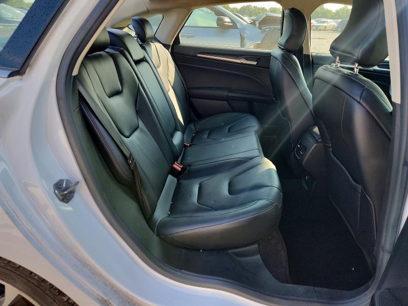 Photo 10 from auction – 2017 FORD FUSION with VIN 3FA6P0K95HR139558