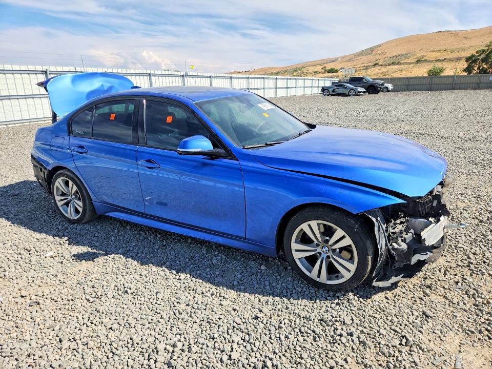 Photo 4 from auction – 2013 BMW 328 with VIN WBA3A5C52DF356349