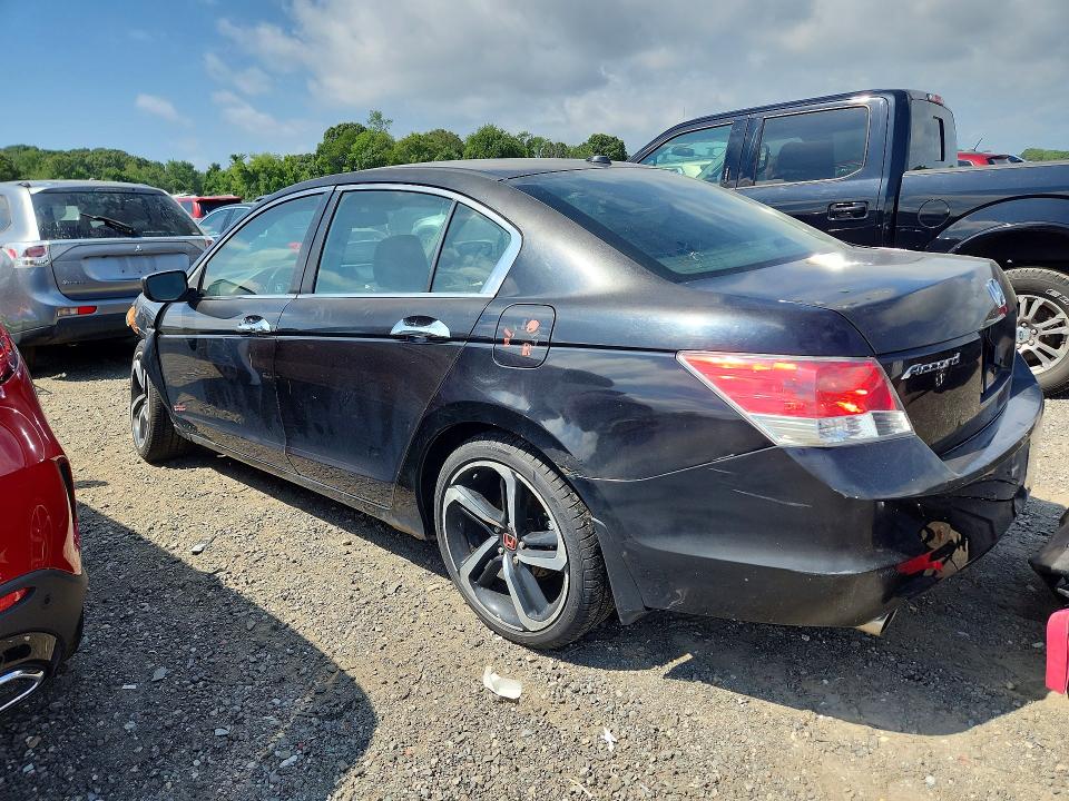 Photo 2 from auction – 2010 HONDA ACCORD with VIN 1HGCP3F89AA011390
