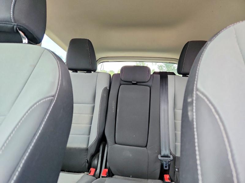Photo 10 from auction – 2016 FORD ESCAPE with VIN 1FMCU0GX4GUC56936