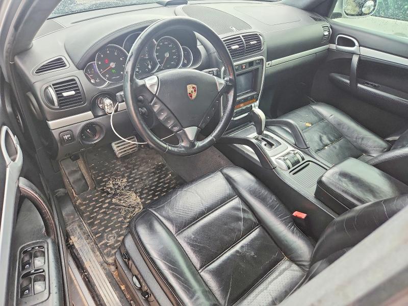 Photo 8 from auction – 2004 PORSCHE CAYENNE with VIN WP1AC29P44LA93454