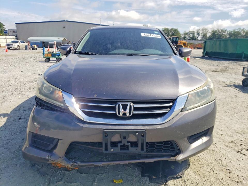 Фото 5 с аукциона – 2014 HONDA ACCORD с VIN 1HGCR2F52EA056543