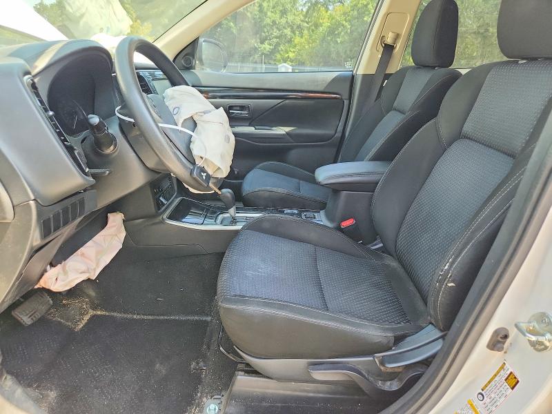 Photo 7 from auction – 2019 MITSUBISHI OUTLANDER with VIN JA4AD2A30KZ047907