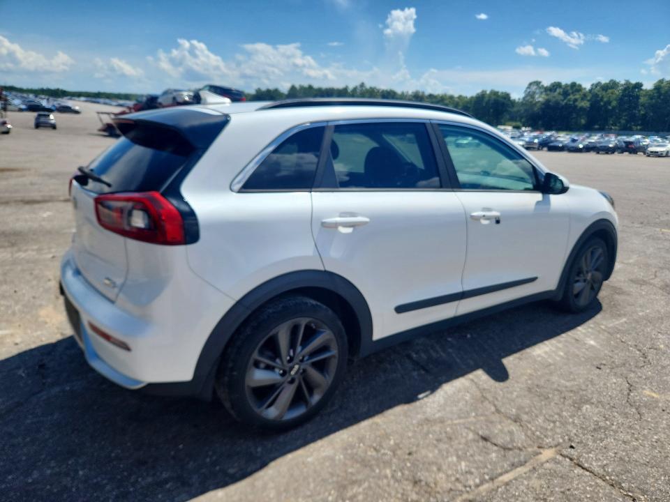 Photo 3 from auction – 2017 KIA NIRO with VIN KNDCC3LC8H5065513