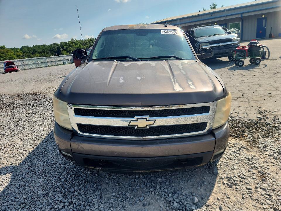Photo 5 from auction – 2007 CHEVROLET SILVERADO with VIN 2GCEC130171725121