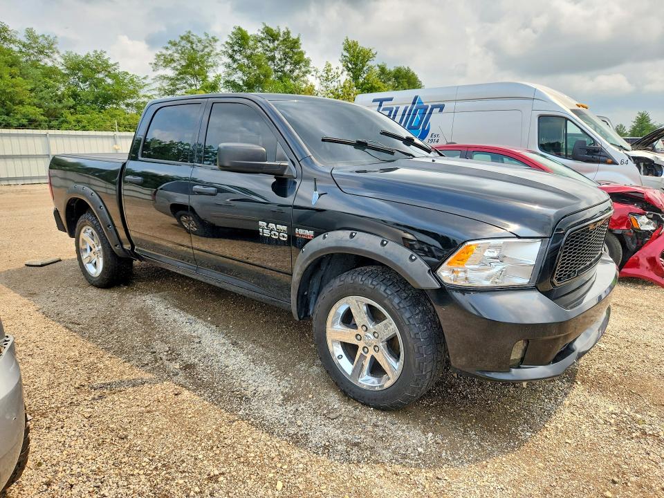 Photo 4 from auction – 2014 RAM 1500 with VIN 1C6RR7KT0ES124009