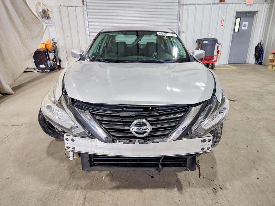 Photo 5 from auction – 2016 NISSAN ALTIMA with VIN 1N4AL3AP2GN378641