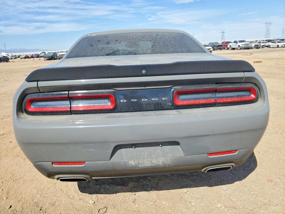Photo 6 from auction – 2017 DODGE CHALLENGER with VIN 2C3CDZAG3HH629295