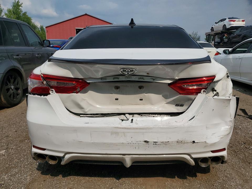 Photo 6 from auction – 2020 TOYOTA CAMRY with VIN 4T1G11AK5LU945973