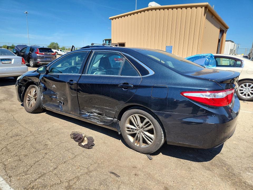 Photo 2 from auction – 2015 TOYOTA CAMRY with VIN 4T1BF1FK1FU955179