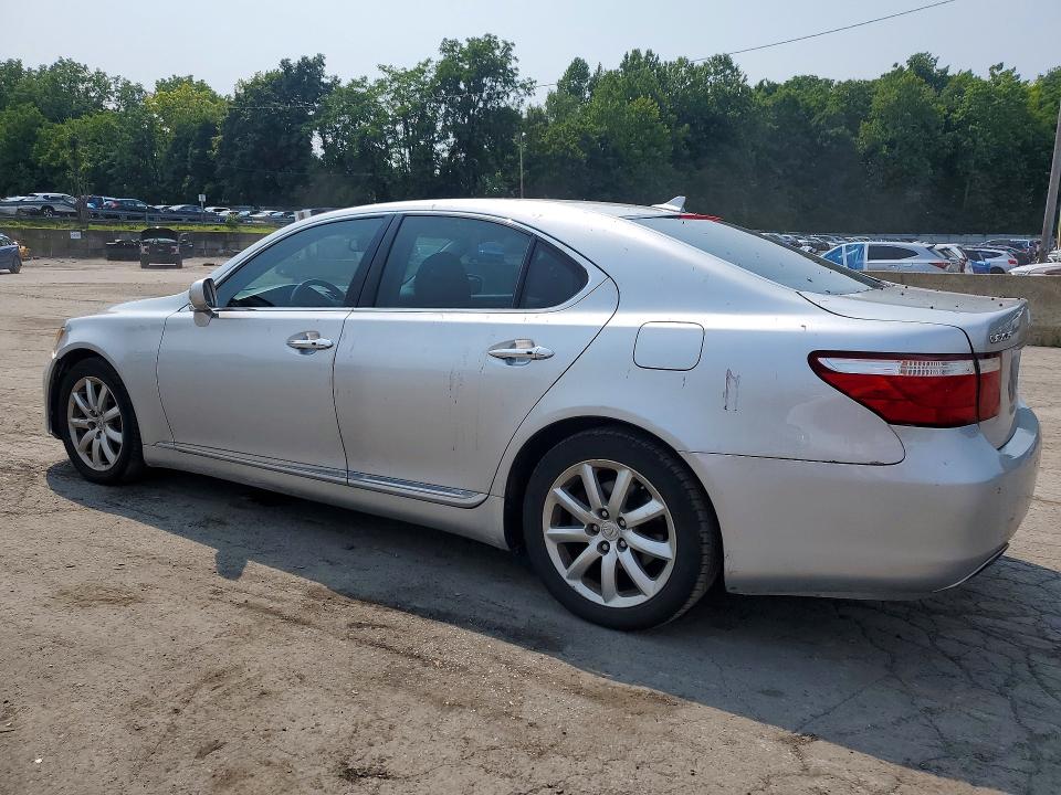 Photo 2 from auction – 2008 LEXUS LS with VIN JTHBL46F885083192