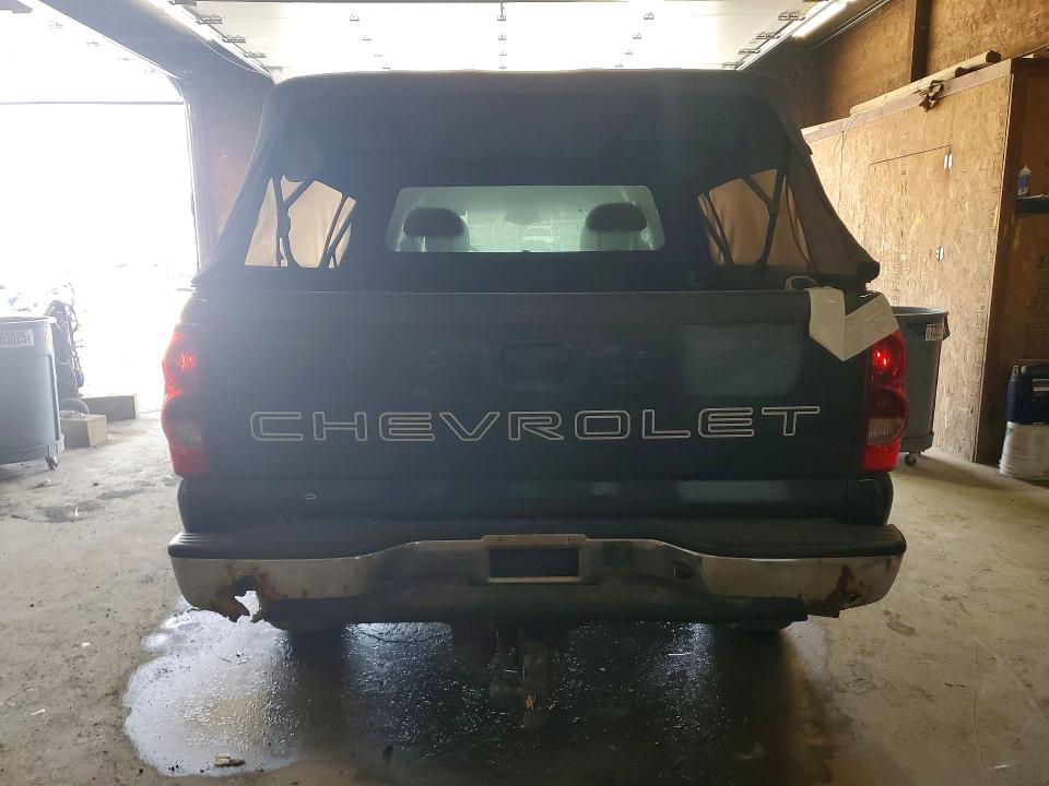 Foto 6 de la subasta – 2003 CHEVROLET SILVERADO con VIN 1GCEK19V13E298005