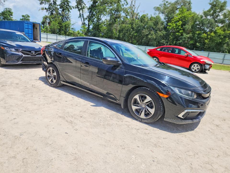 Photo 4 from auction – 2019 HONDA CIVIC with VIN 19XFC2F69KE026535