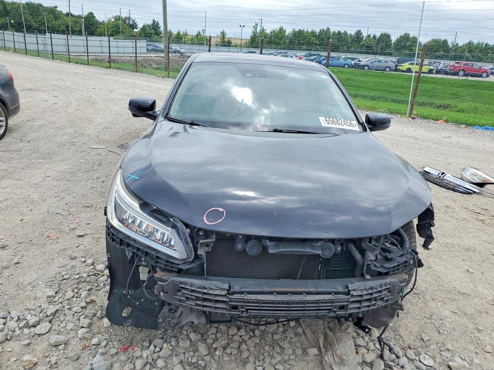 Photo 5 from auction – 2017 HONDA ACCORD with VIN JHMCR6F73HC024179
