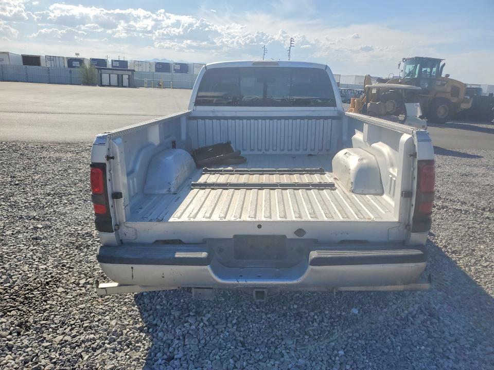 Photo 6 from auction – 2002 DODGE RAM 2500 with VIN 3B7KC23C72M200178