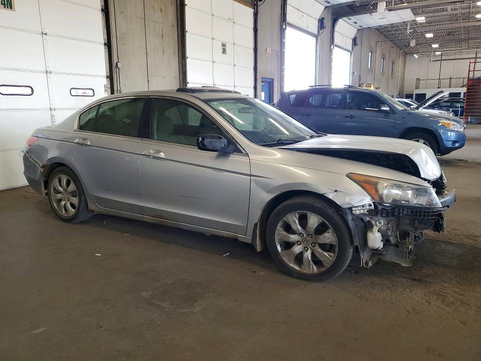 Photo 4 from auction – 2008 HONDA ACCORD with VIN JHMCP26798C004016