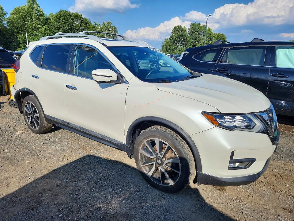 Photo 4 from auction – 2019 NISSAN ROGUE with VIN 5N1AT2MVXKC748331