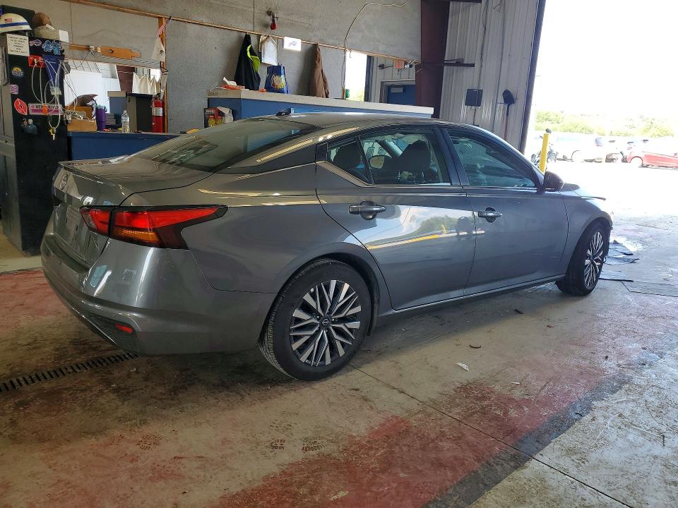 Photo 3 from auction – 2026 NISSAN ALTIMA with VIN 1N4BL4DV8TN319494