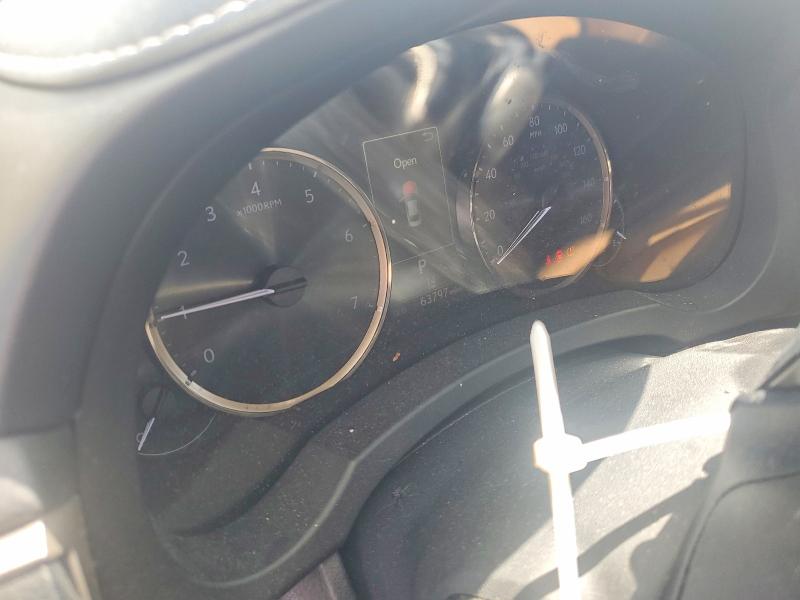 Photo 9 from auction – 2018 LEXUS IS with VIN JTHC81D26J5030999