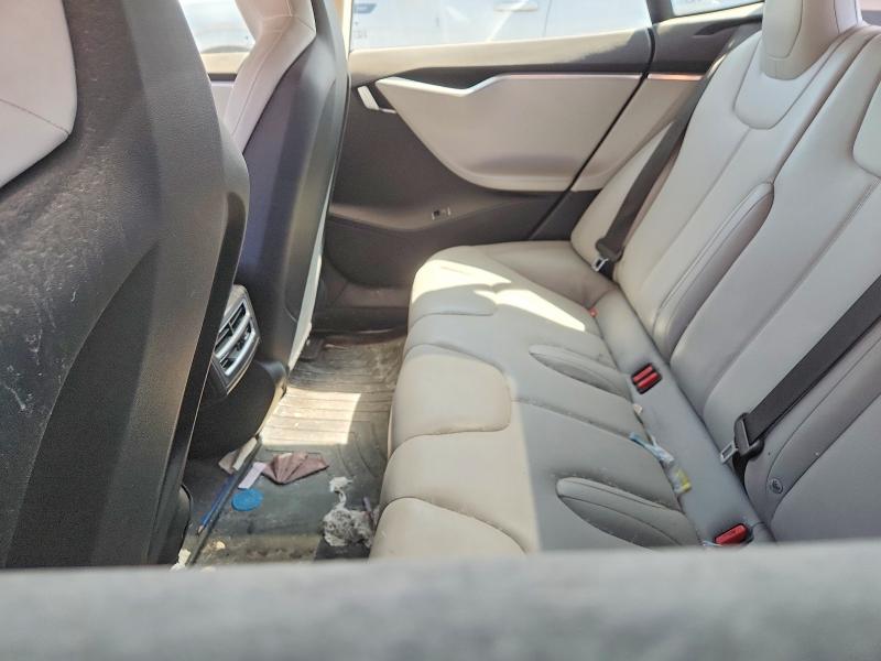 Photo 10 from auction – 2015 TESLA MODEL S with VIN 5YJSA1H28FFP74587