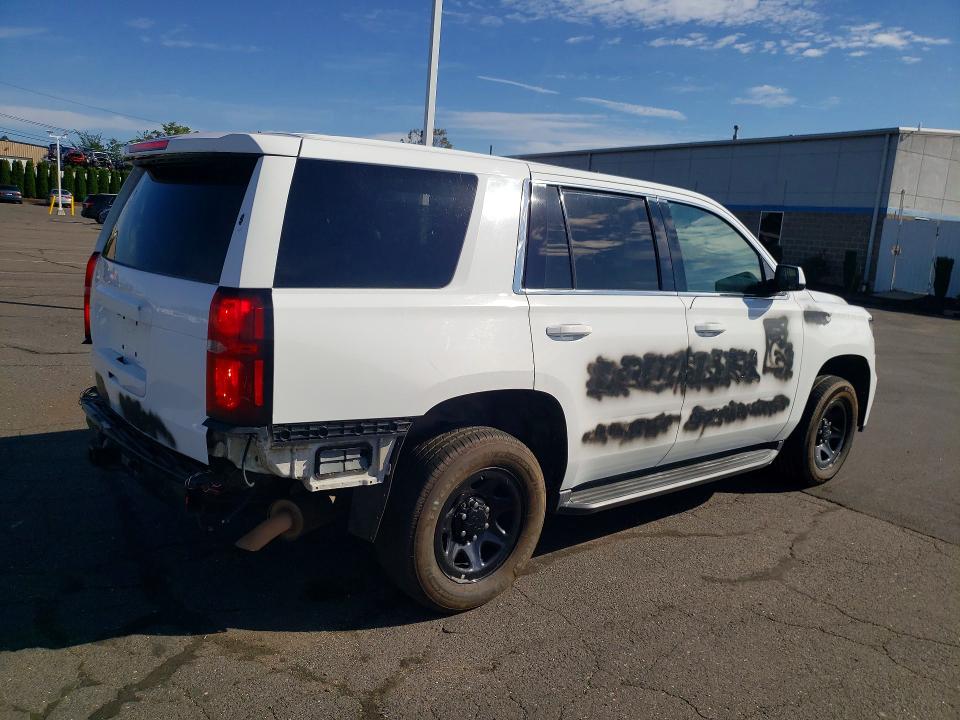 Photo 3 from auction – 2018 CHEVROLET TAHOE with VIN 1GNLCDEC3JR262968