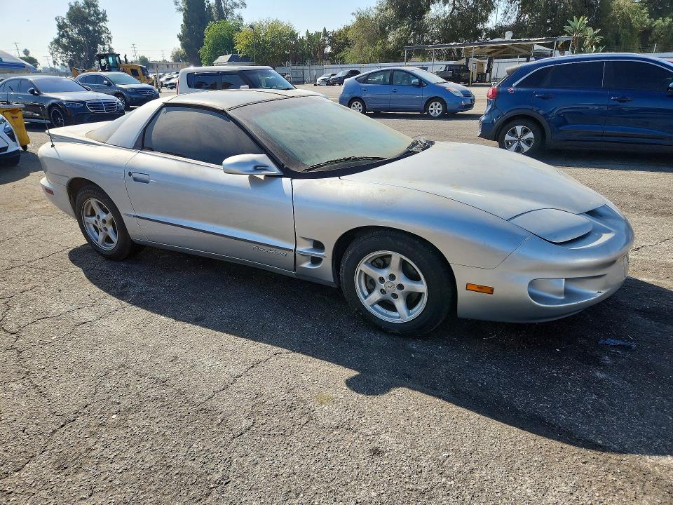 Photo 4 from auction – 1999 PONTIAC FIREBIRD with VIN 2G2FS22KXX2224078