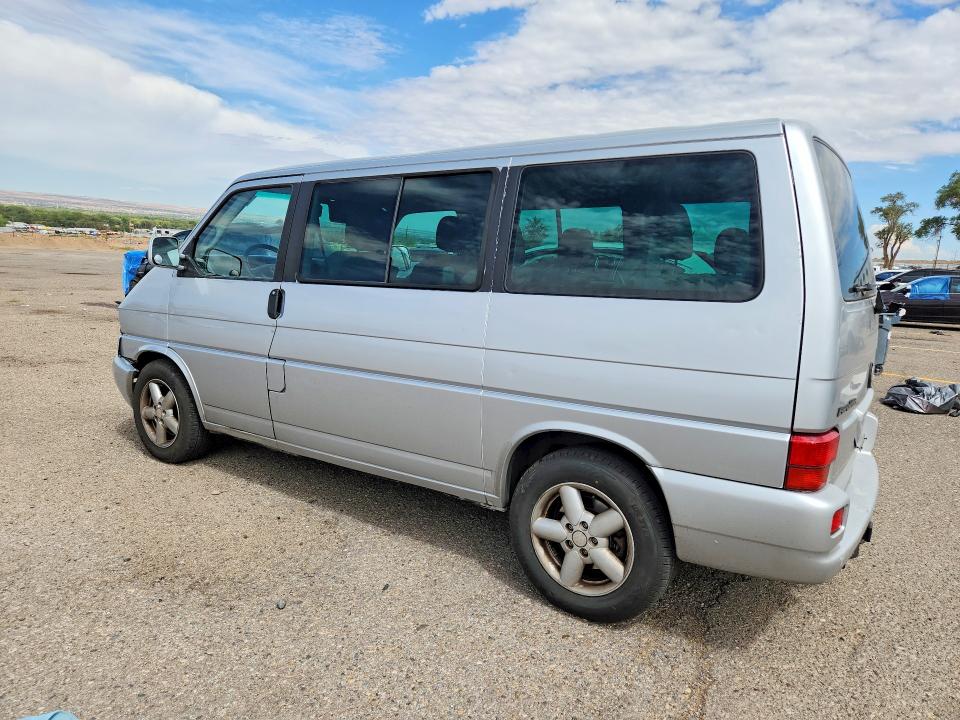 Фото 2 с аукциона – 2002 VOLKSWAGEN EUROVAN с VIN WV2KB47012H060018