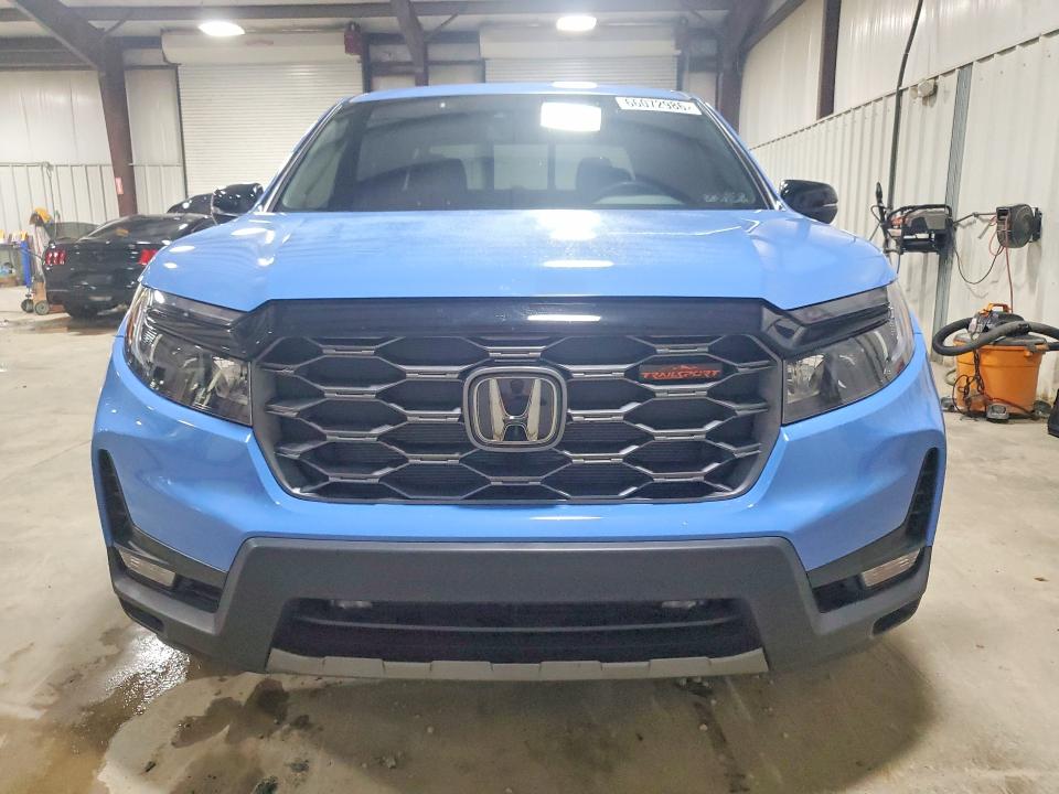 Photo 5 from auction – 2025 HONDA RIDGELINE with VIN 5FPYK3F75SB045885