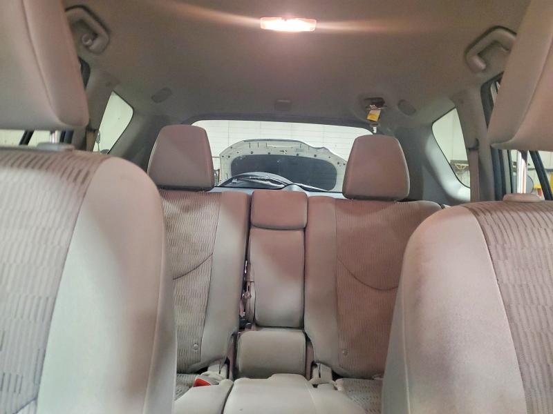 Photo 10 from auction – 2011 TOYOTA RAV4 with VIN 2T3ZF4DV8BW097711