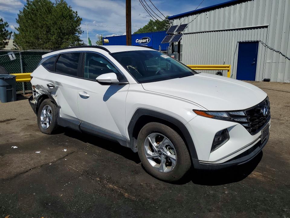 Photo 4 from auction – 2023 HYUNDAI TUCSON with VIN 5NMJBCAE6PH265140