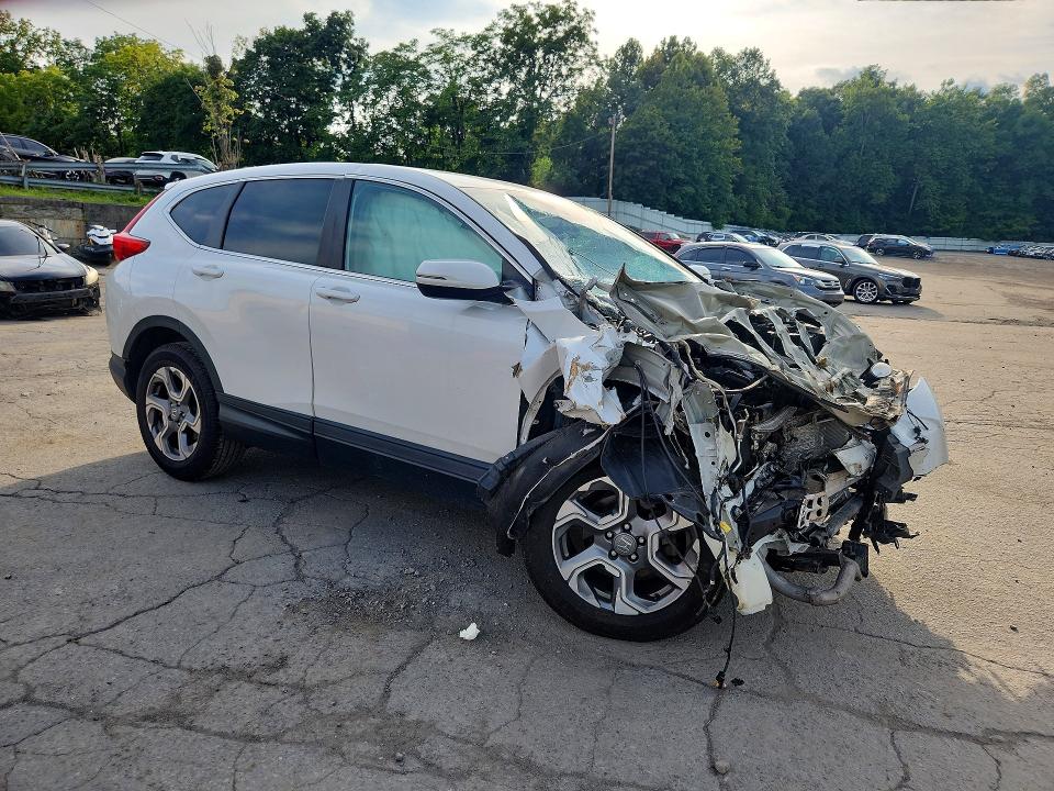 Photo 4 from auction – 2019 HONDA CR-V with VIN 2HKRW2H54KH648867
