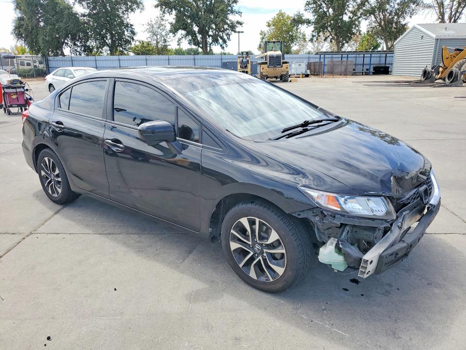 Photo 4 from auction – 2014 HONDA CIVIC with VIN 19XFB2F88EE247388