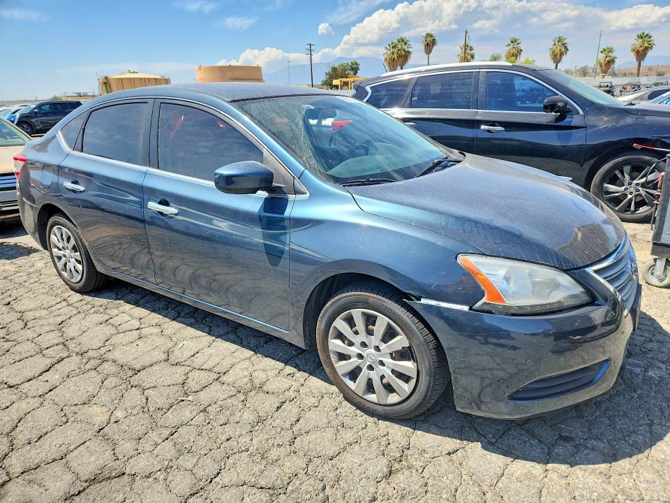 Photo 4 from auction – 2015 NISSAN SENTRA with VIN 3N1AB7AP3FY306839