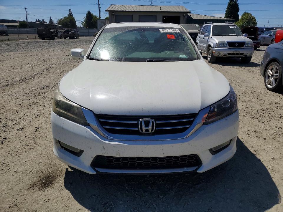 Photo 5 from auction – 2013 HONDA ACCORD with VIN 1HGCR2F78DA182566