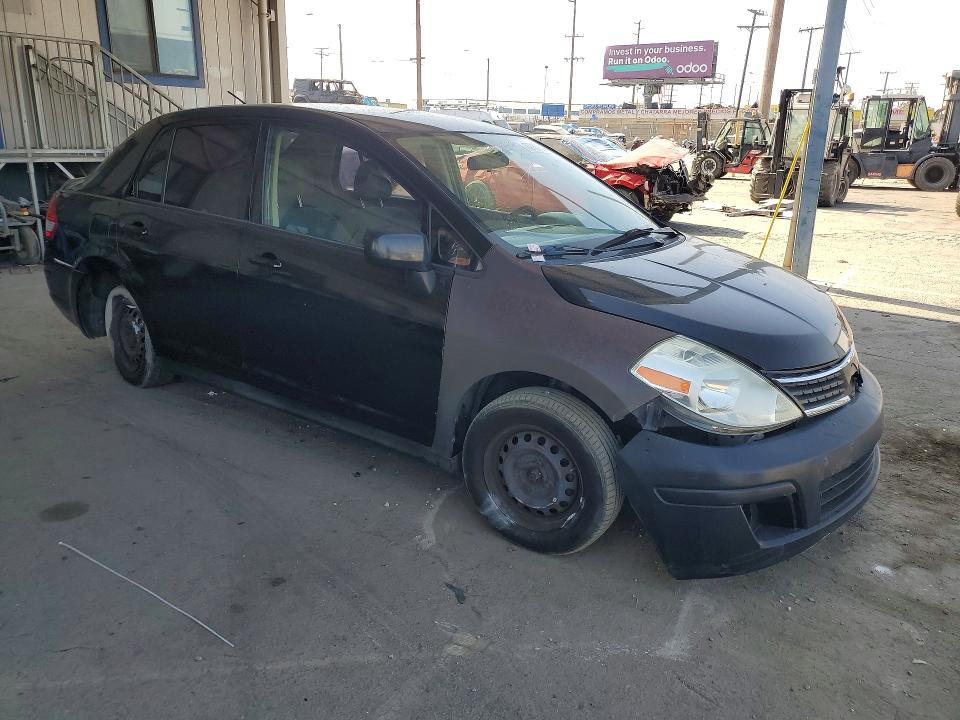 Фото 4 с аукциона – 2011 NISSAN VERSA с VIN 3N1CC1AP4BL406748