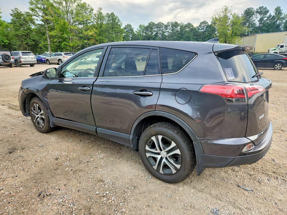 Photo 2 from auction – 2018 TOYOTA RAV4 with VIN JTMBFREV9JJ248663