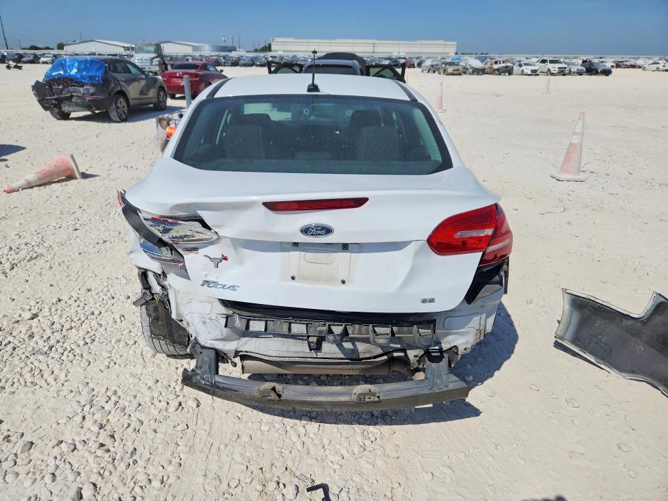 صورة رقم 6 من المزاد - 2018 FORD FOCUS مع VIN 1FADP3F25JL295402