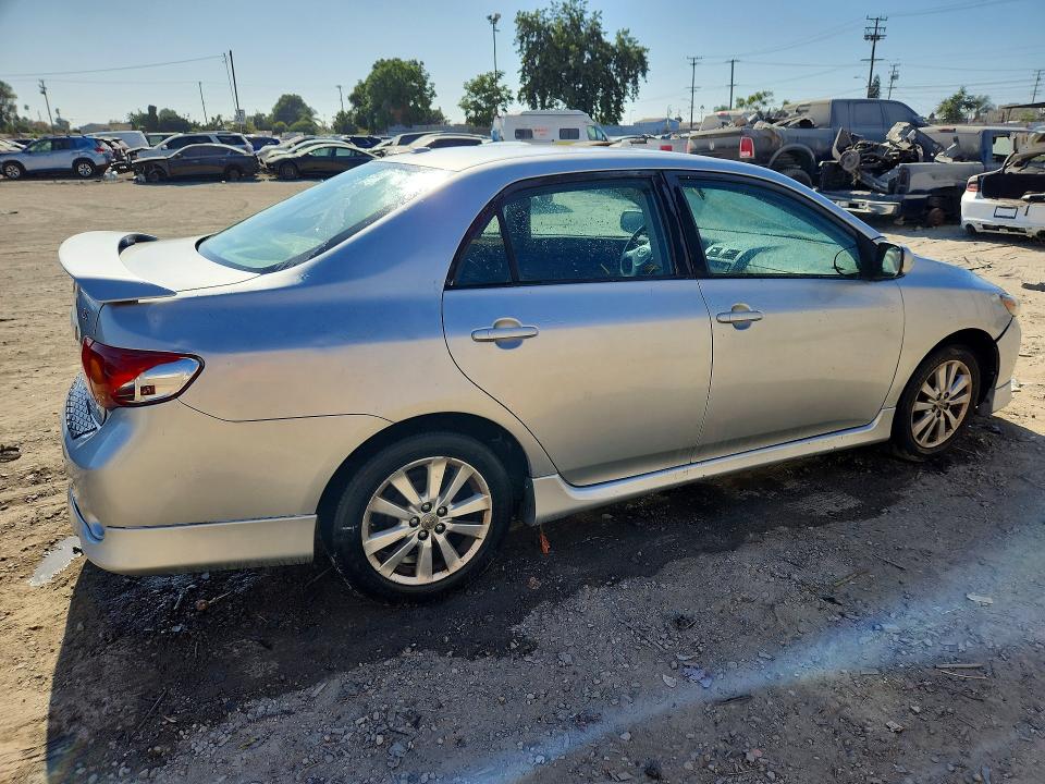 Photo 3 from auction – 2010 TOYOTA COROLLA with VIN 2T1BU4EE2AC420679