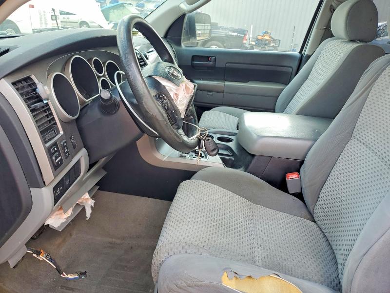 Photo 7 from auction – 2011 TOYOTA TUNDRA with VIN 5TFRM5F15BX035989