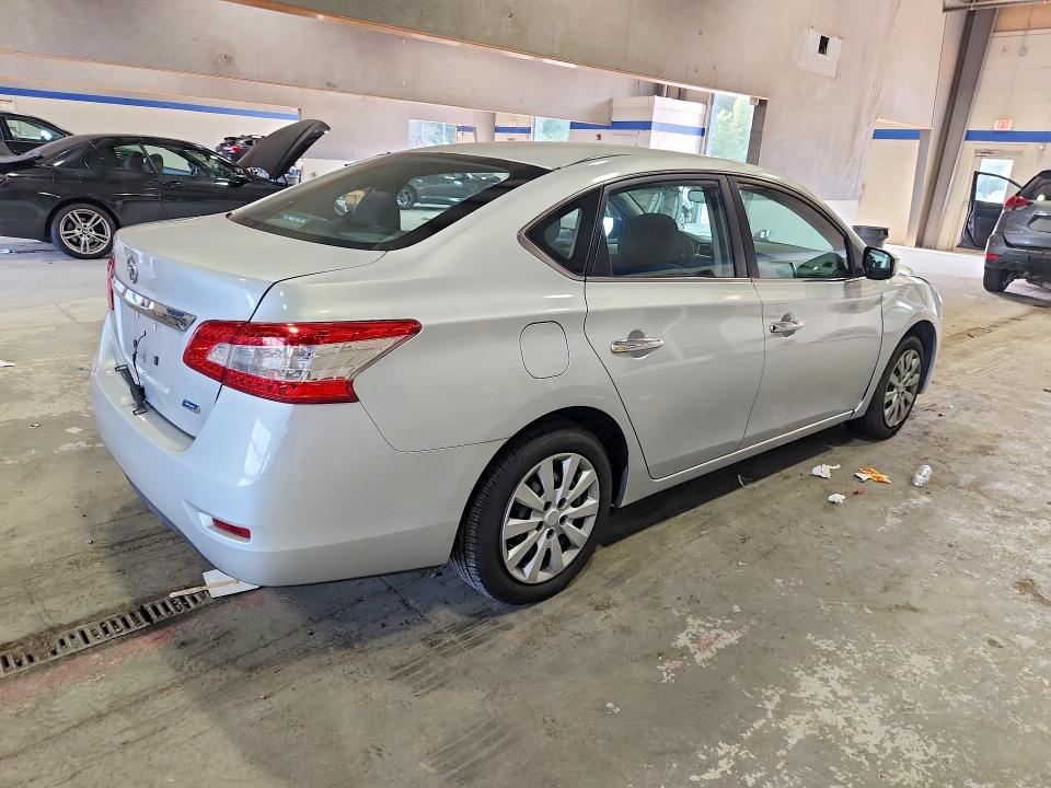 Photo 3 from auction – 2013 NISSAN SENTRA with VIN 3N1AB7AP7DL762448