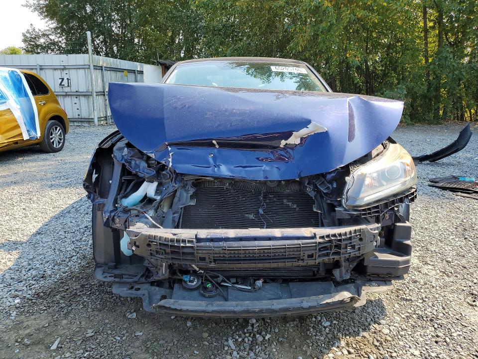 Photo 5 from auction – 2015 HONDA ACCORD with VIN 1HGCR2F35FA192259