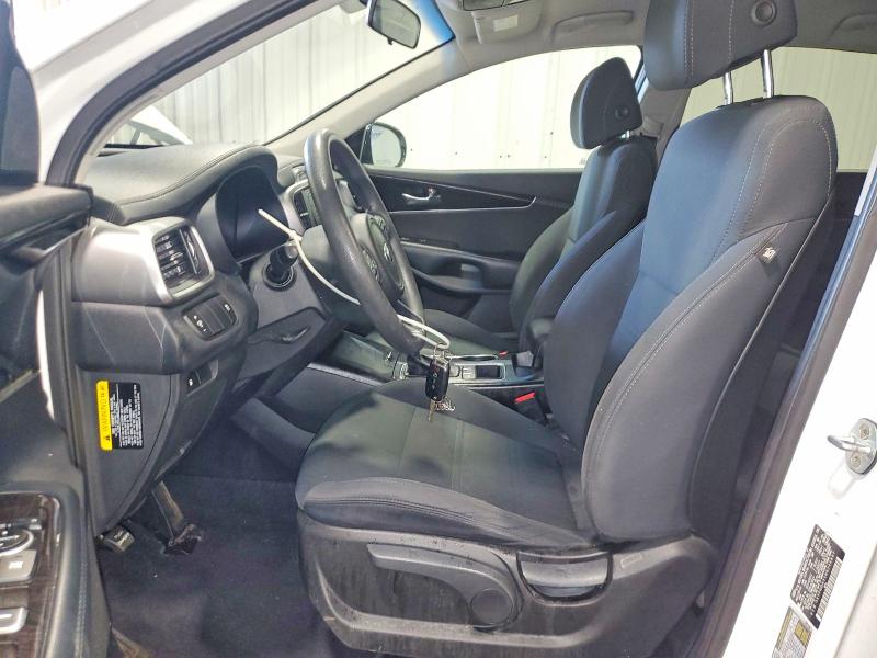 Photo 7 from auction – 2017 KIA SORENTO with VIN 5XYPGDA31HG246667