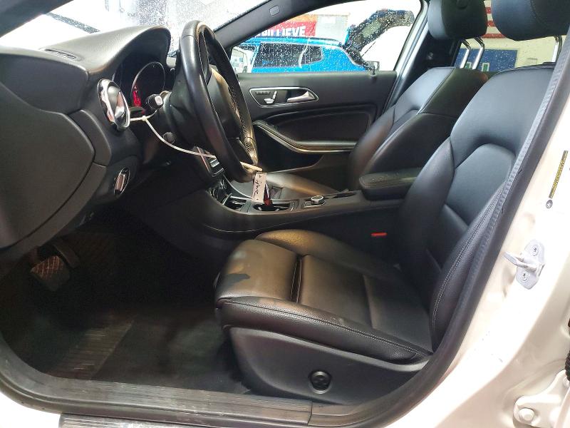 Photo 7 from auction – 2018 MERCEDES-BENZ GLA with VIN WDCTG4GB6JJ435294