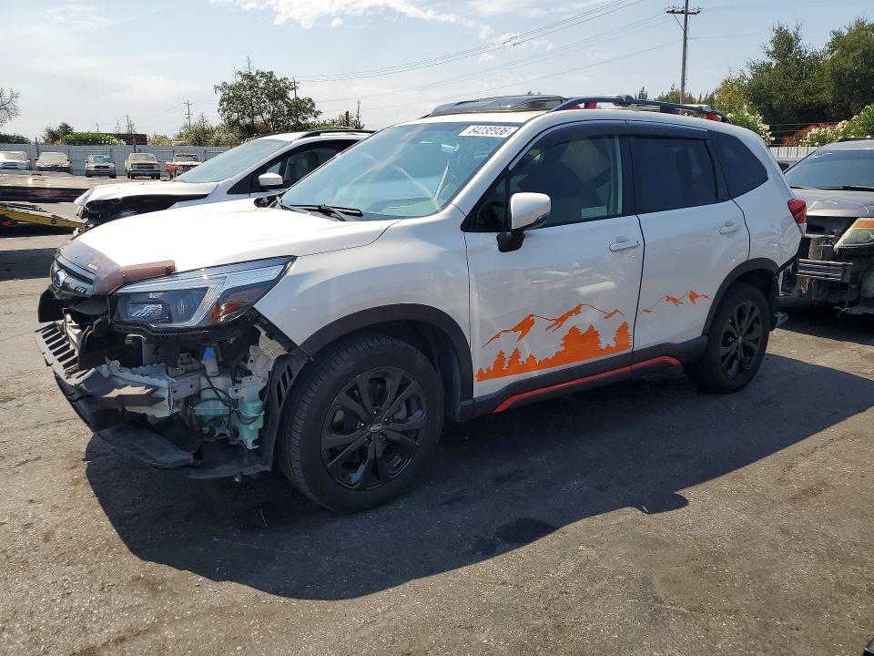 SUBARU FORESTER 2021 with VIN JF2SKALC0MH423815 - Photo from auction