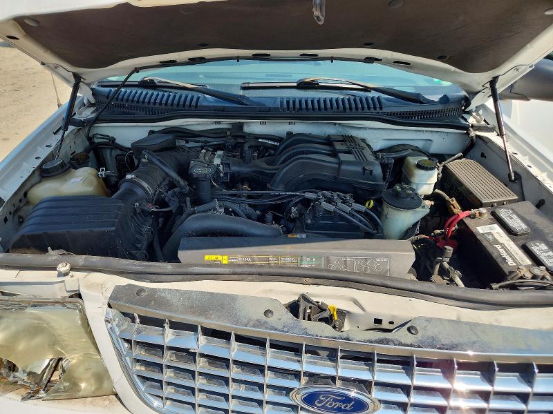 Photo 12 from auction – 2005 FORD EXPLORER with VIN 1FMZU63K55UB90983