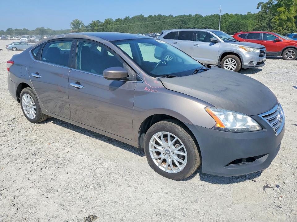 Photo 4 from auction – 2015 NISSAN SENTRA with VIN 3N1AB7AP2FY308517