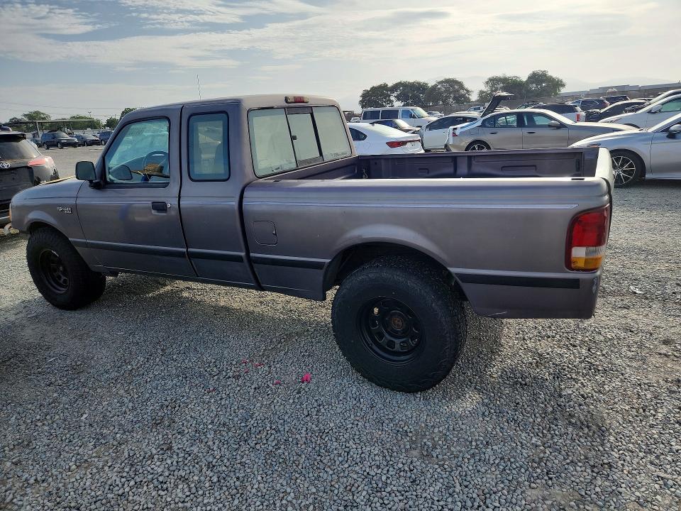 Photo 2 from auction – 1997 FORD RANGER with VIN 1FTCR14U2VPB27174