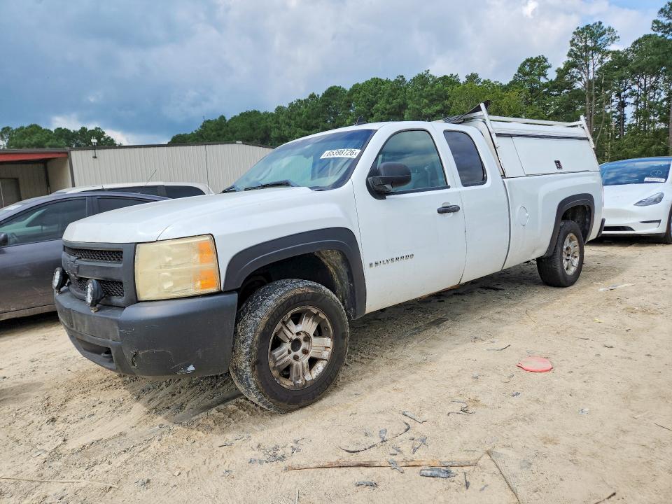 CHEVROLET SILVERADO 2007 with VIN 1GCEC19J77E594548 - Photo from auction