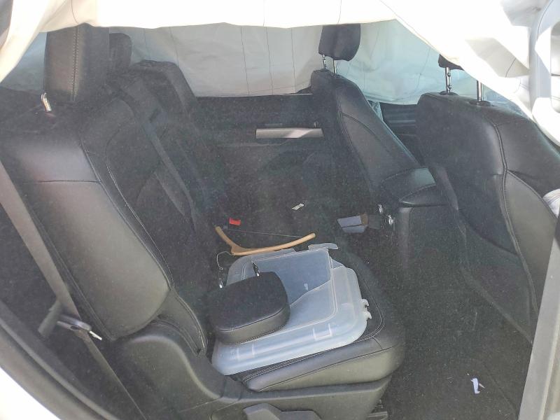 Photo 11 from auction – 2022 FORD EXPLORER with VIN 1FMSK8DH6NGB35625